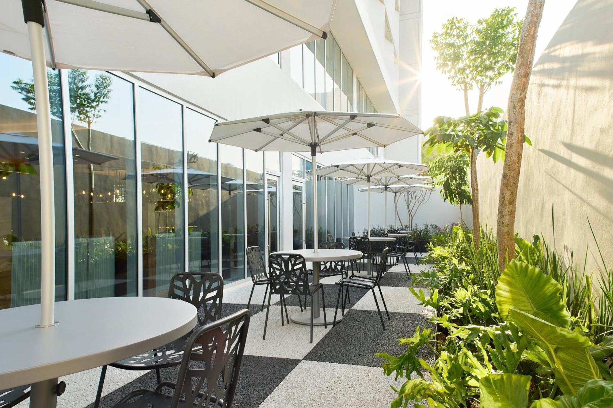 Courtyard By Marriott Merida Downtown Екстер'єр фото